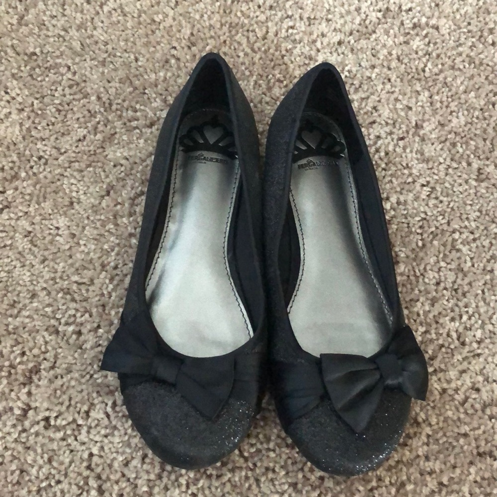 Fergalicious Black Sparkle Flats